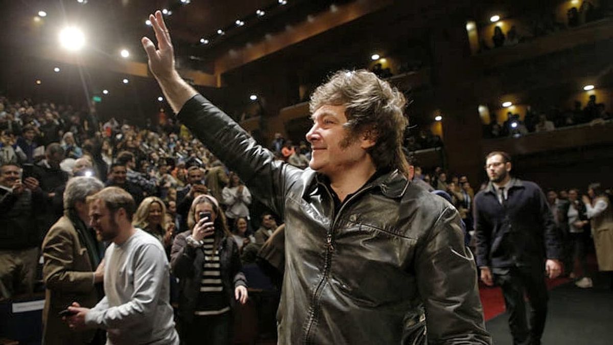 La Libertad Avanza activa campaña: Javier Milei pisa Buenos Aires y recibe a legisladores en Rosada