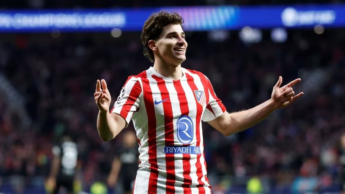 Julián Álvarez empieza a dejar atrás el mal momento con el Atleti: metió un gol y lo ovacionaron